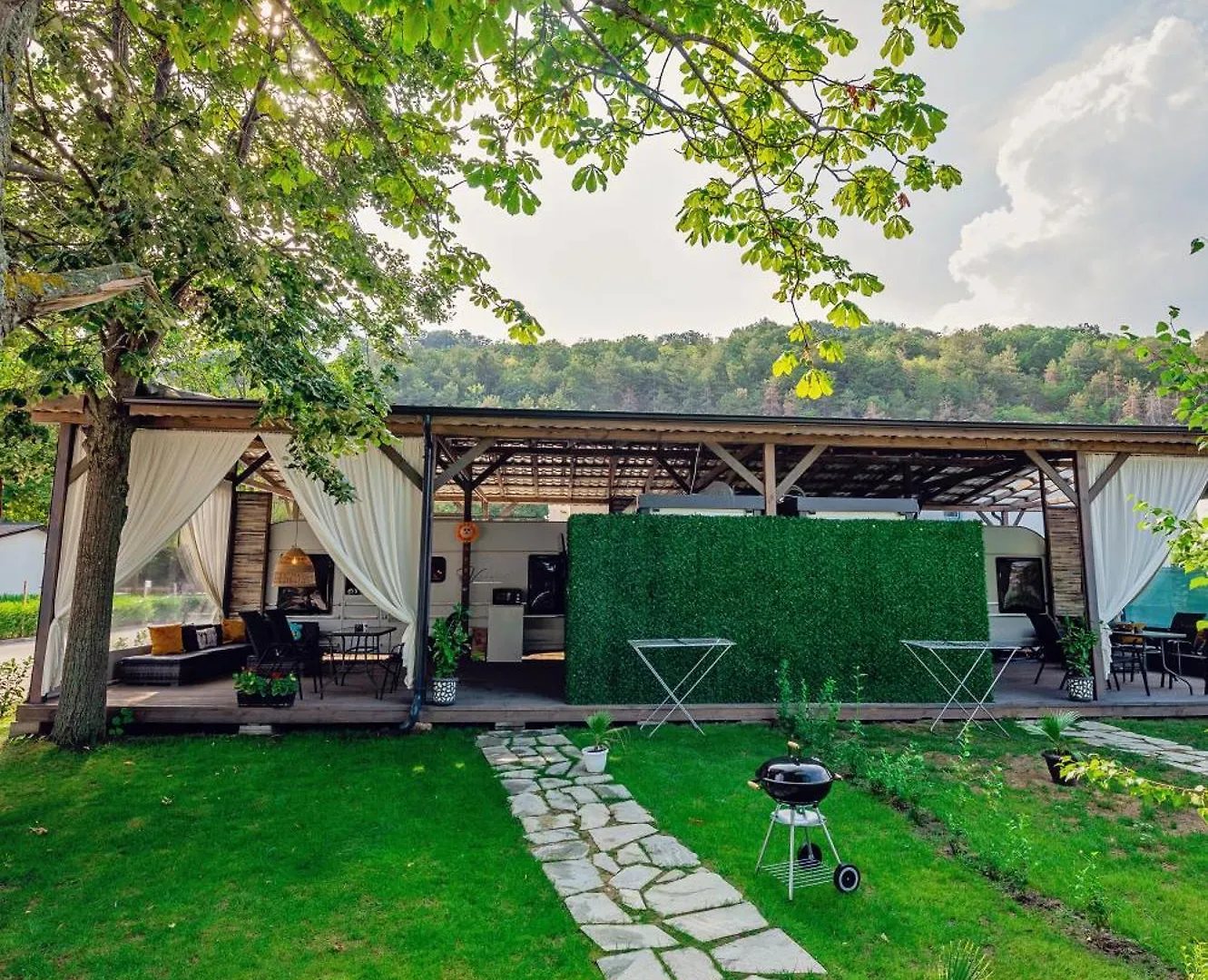 Kemp Hotel Каравани Avi Iris Фичоза Varna