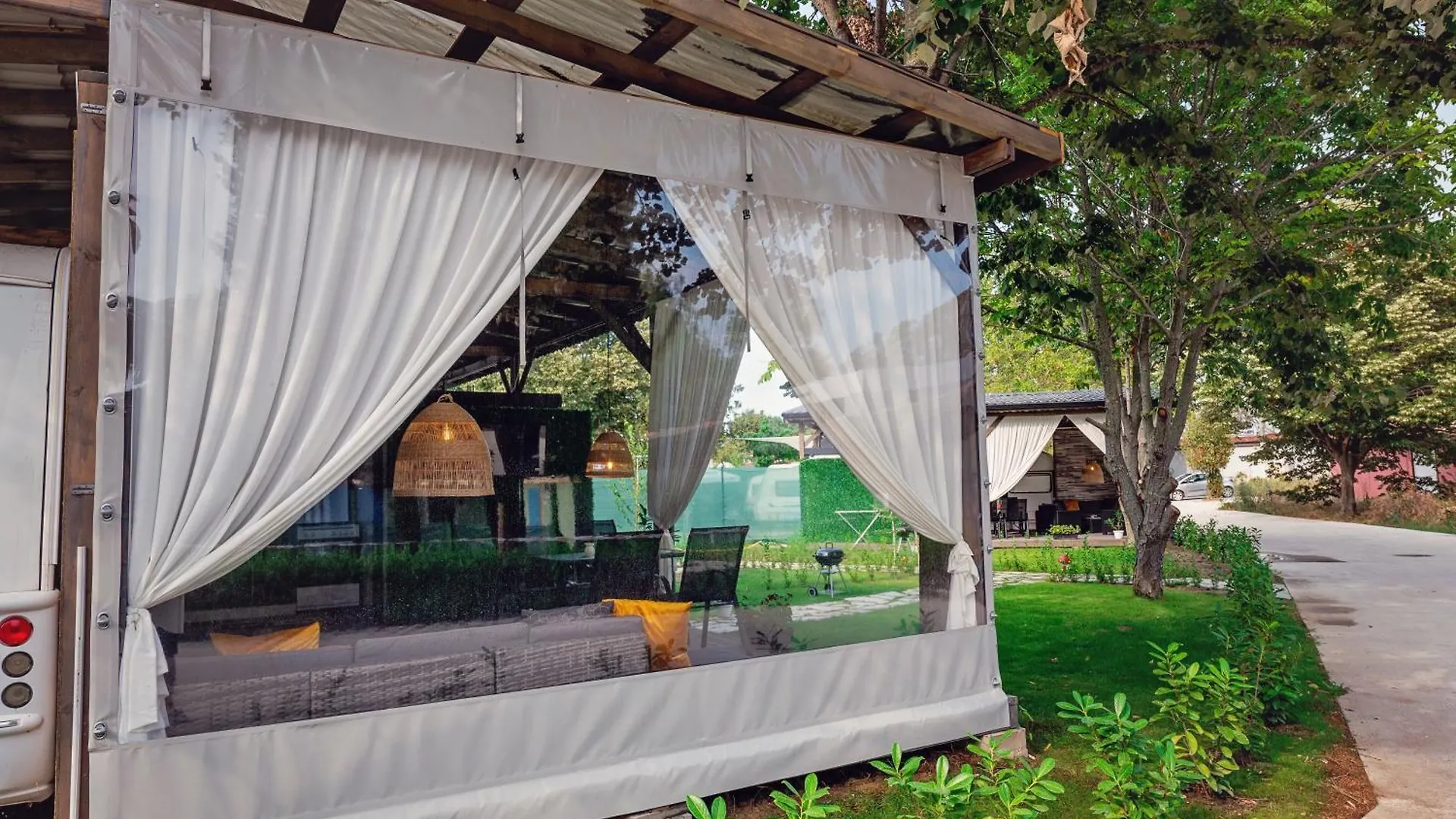 Campsite Каравани Avi Iris Фичоза Hotel Varna Bulgaria
