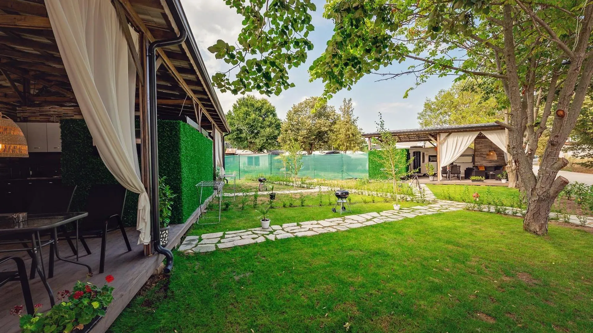 Hotel Каравани Avi Iris Фичоза Varna Bulharsko